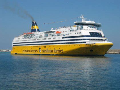 corsica ferries trajekty.